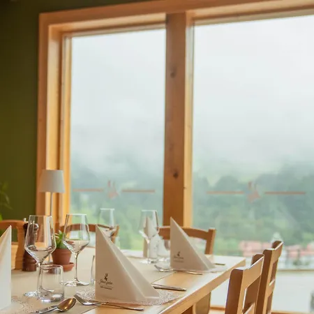 Jelenov Greben Gostinjska kuća